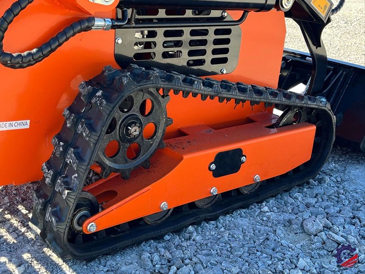 2025-unused-ft36c-skid-steer-loader-mini-skid-steer-image-9