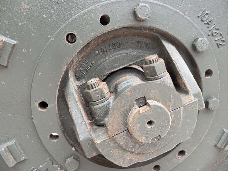 minneapolis-moline-m5-image-34