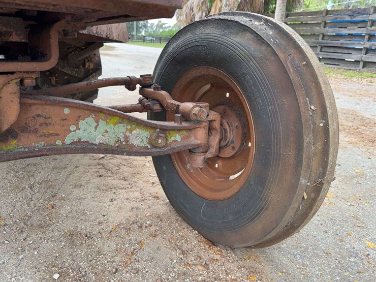 minneapolis-moline-lp-orchard-image-26