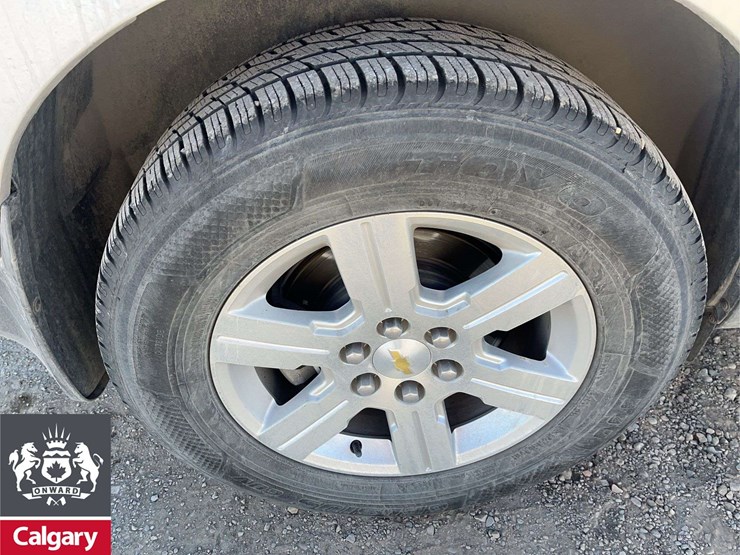 2010-chevrolet-traverse-image-13