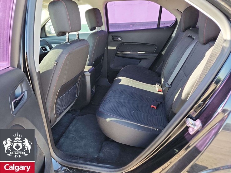 2015-chevrolet-equinox-image-15