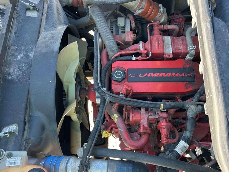 2020-international-mv607-image-7