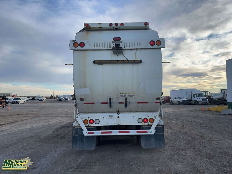 2017-international-workstar-7400-image-7