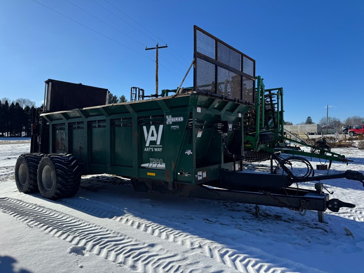 #4808-•-art's-way-x900-image-5