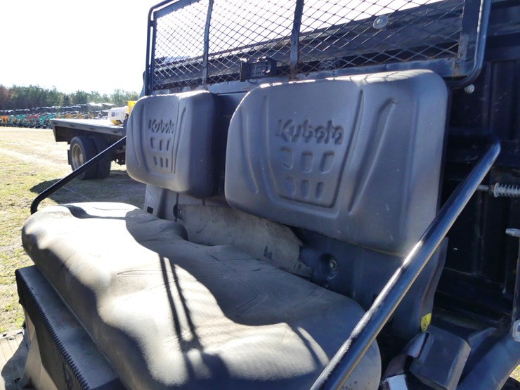 2020-kubota-rtvx1140-image-10