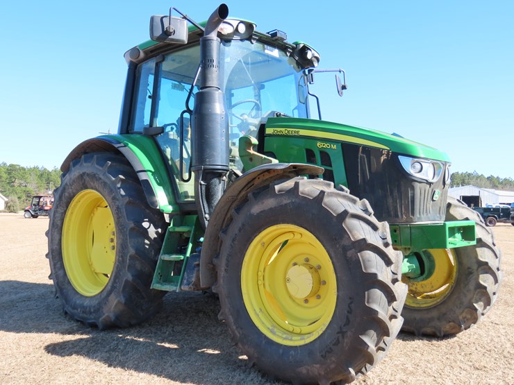 2020-john-deere-6120m-image-2
