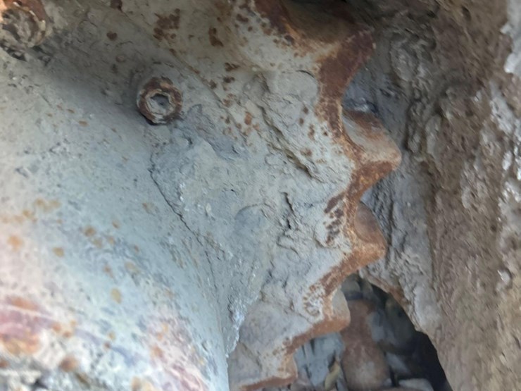 2015-takeuchi-tb1140-image-17