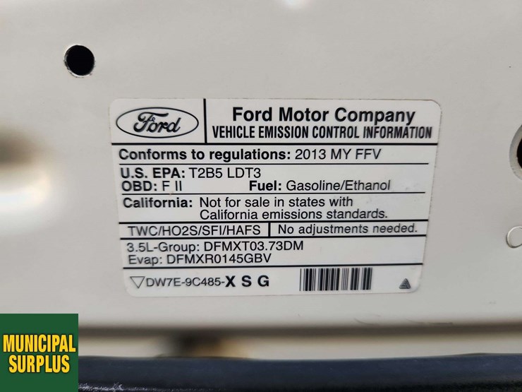 2013-ford-explorer-image-33