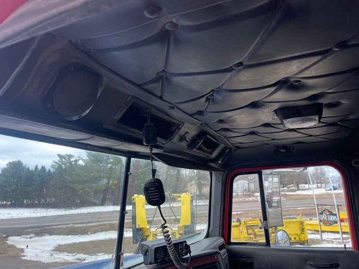 1995-international-5000-image-43