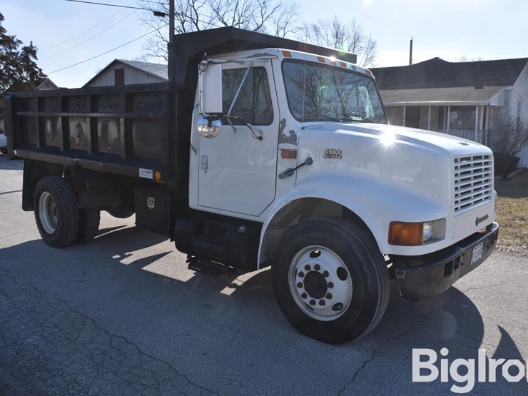 1999-international-4700-image-3