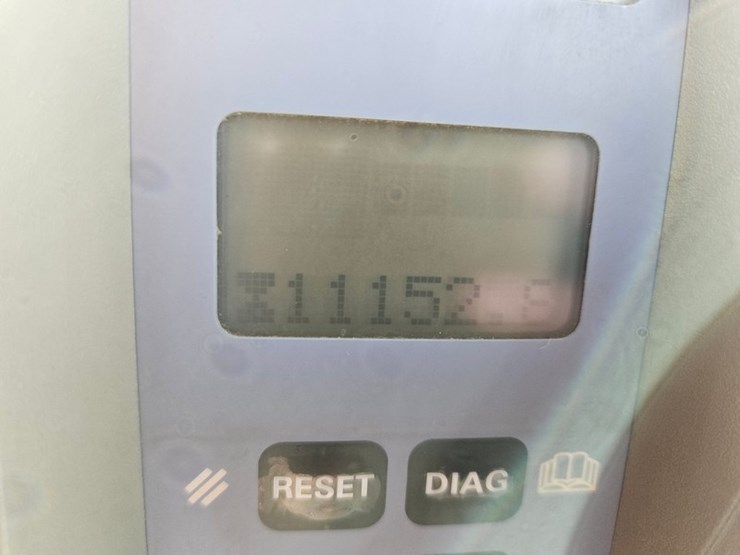 case-ih-mx180-image-34