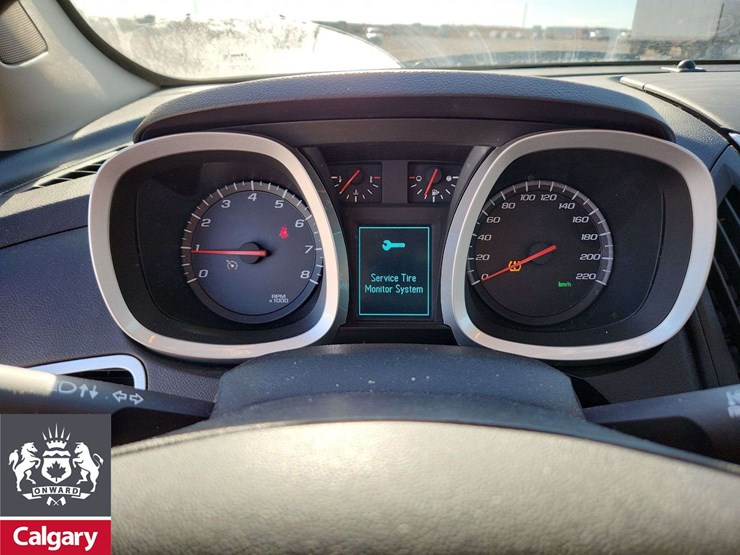 2015-chevrolet-equinox-image-19