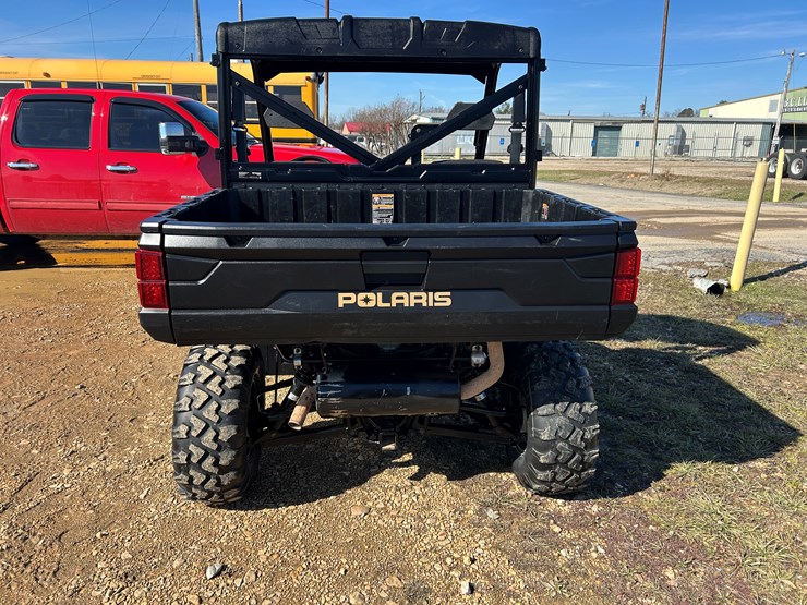 2023-polaris-ranger-1000-image-4