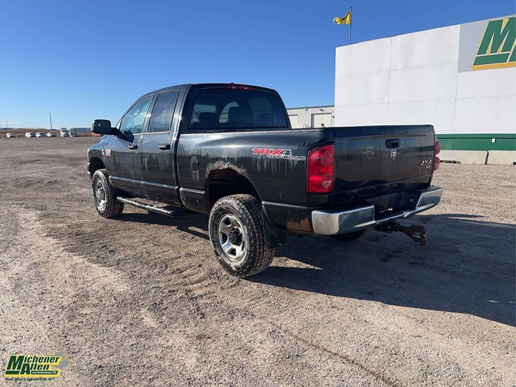 2008-dodge-ram-3500-image-3