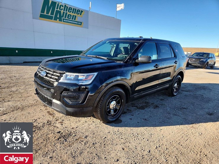 2018-ford-explorer-image-1