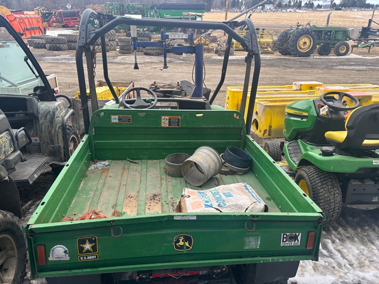 john-deere-gator-image-3