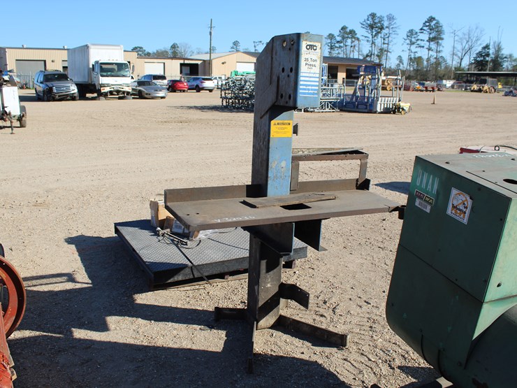 #3461-•-otc-25-ton-drill-press-image-3