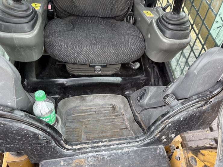 caterpillar-289d-image-8