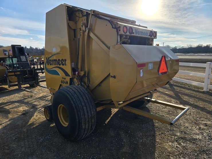 vermeer-604m-image-3