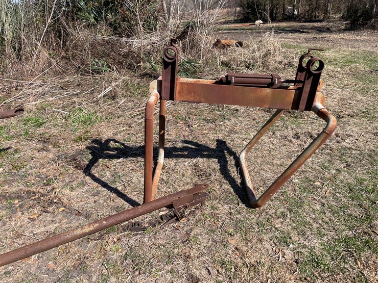 #405-•-shop-built-bale-grapple-for-tractor-image-2