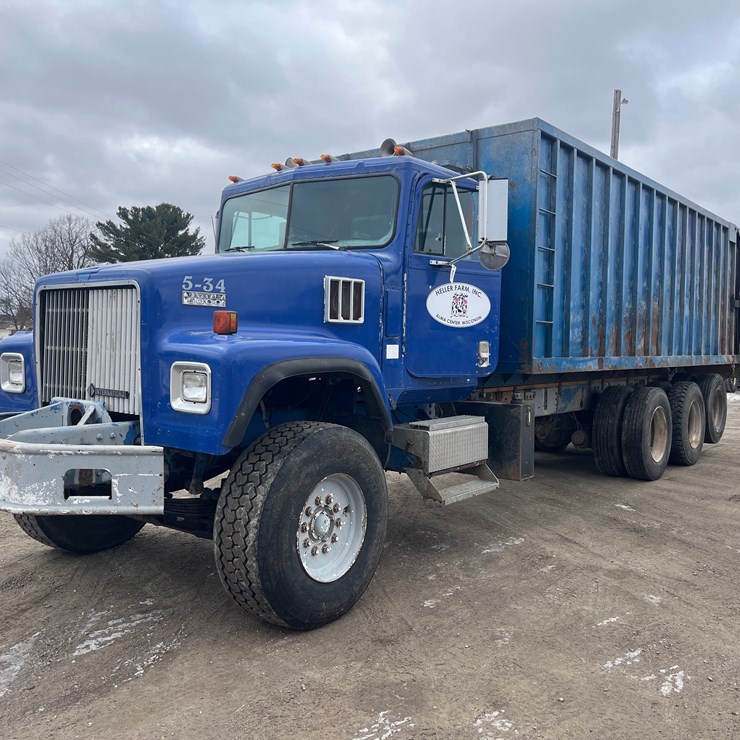 1995 INTERNATIONAL 5000