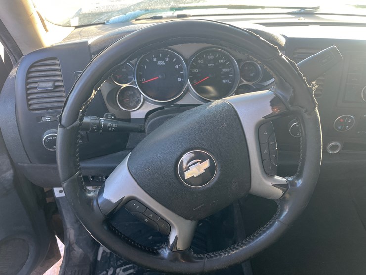 2007-chevrolet-2500-image-19