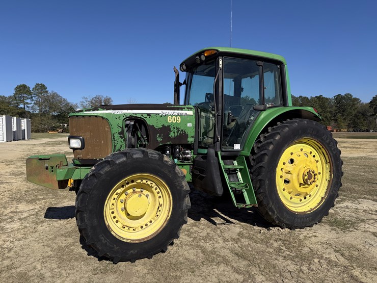 john-deere-7320-image-1