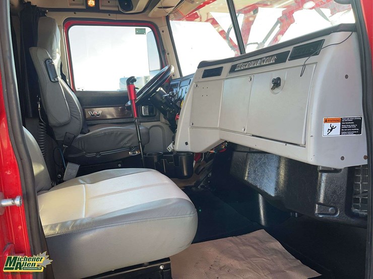 2015-western-star-4900-image-18