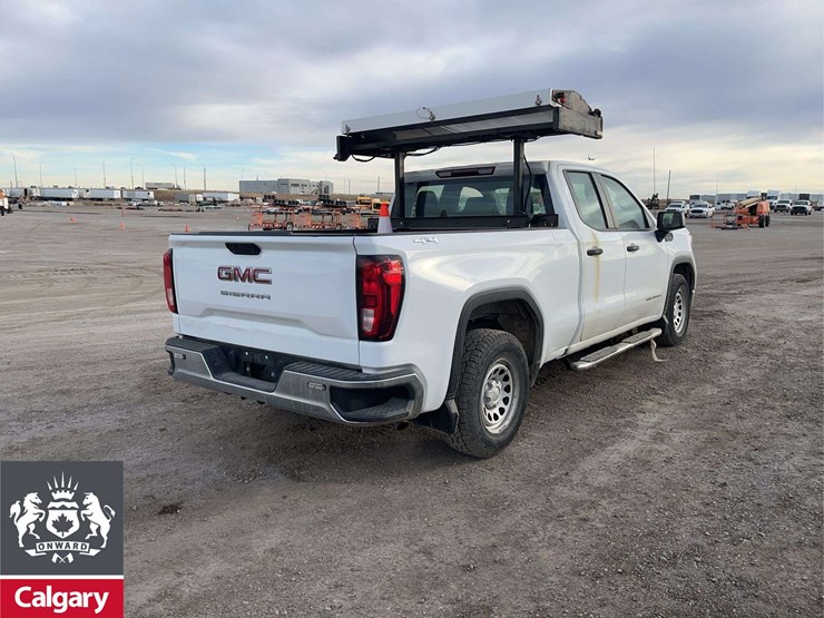 2020-gmc-sierra-1500-image-4