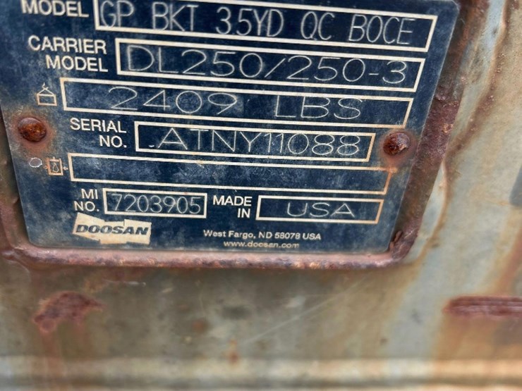 doosan-35yd-q/c-loader-bucket-image-3