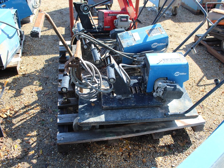 #5195-•-2-miller-s-74-mpo-plus-welder,-1-lincoln-10m-electric-welder-on-roll-around-cart-image-3