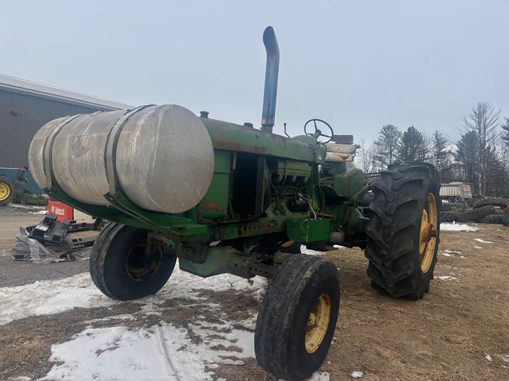 john-deere-4620-image-1