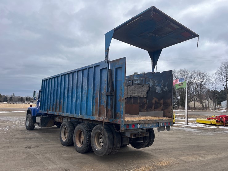 1995-international-5000-image-9