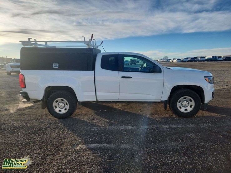2016-chevrolet-colorado-image-8