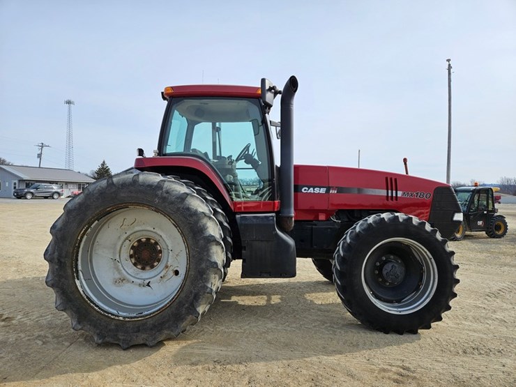 case-ih-mx180-image-6