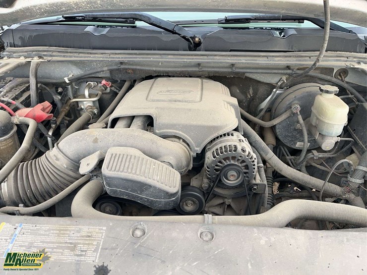 2010-chevrolet-silverado-1500-image-25