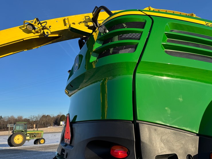 john-deere-8800i-image-10