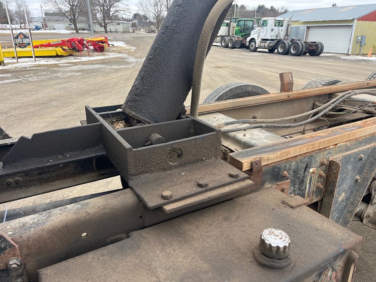 1996-international-5000-image-20