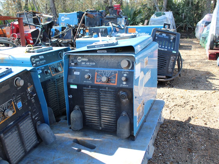 #5186-•-4-miller-electric-welder-image-5