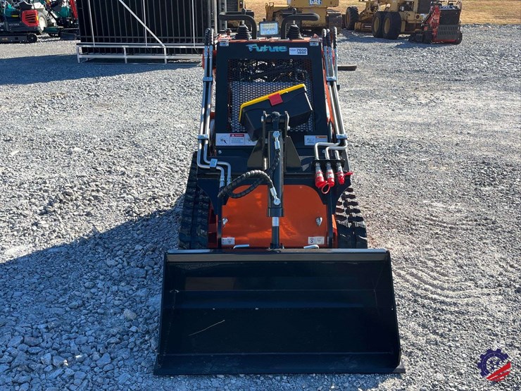 2025-unused-ft36c-skid-steer-loader-mini-skid-steer-image-11