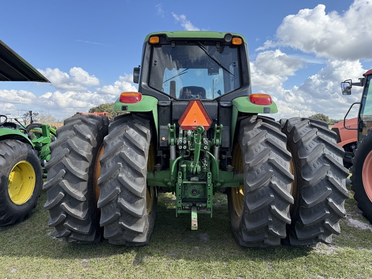 john-deere-7230-image-5
