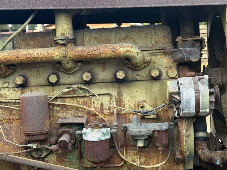 oliver-super-88-diesel-image-14