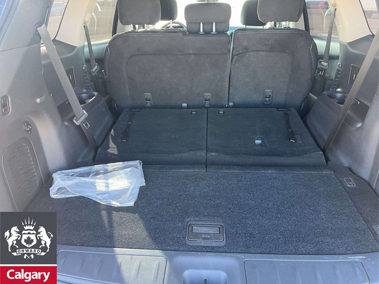 2015-nissan-pathfinder-image-16