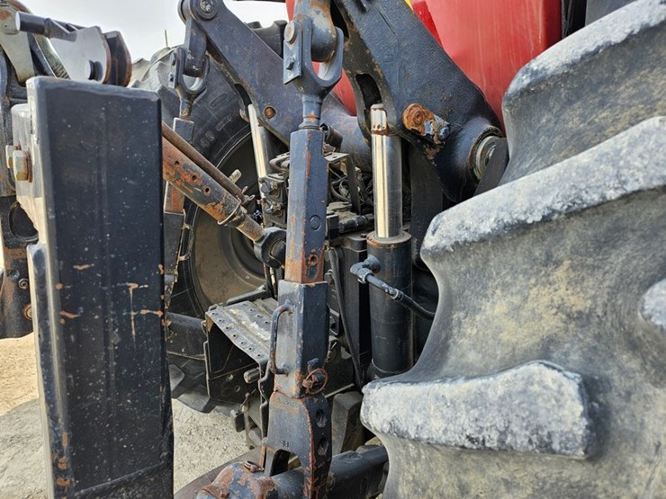case-ih-mx180-image-15