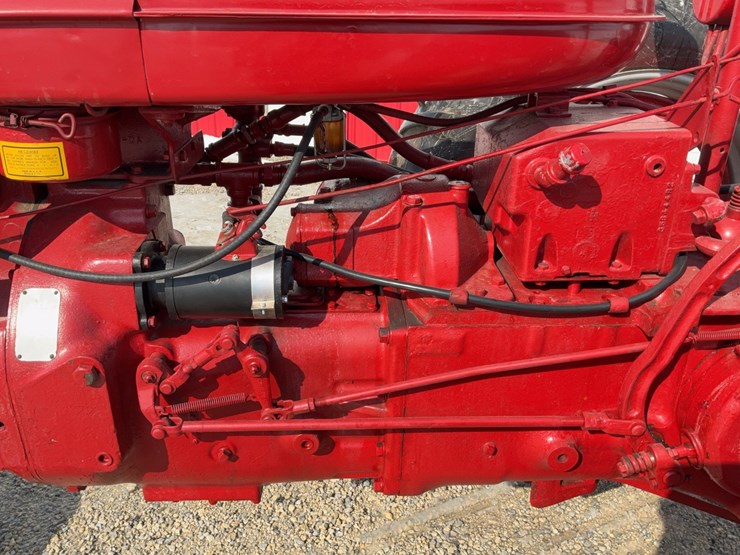 1954-mccormick-farmall-super-mta-image-19