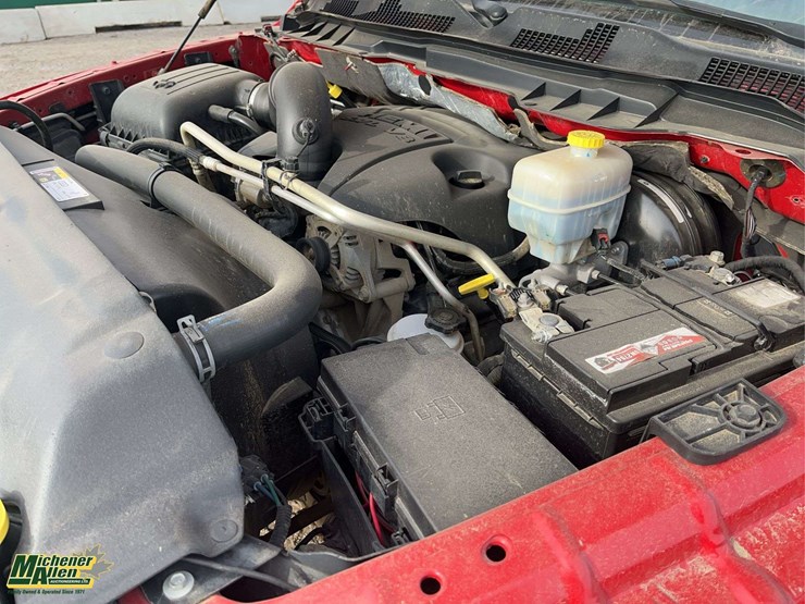 2013-dodge-2500-image-23