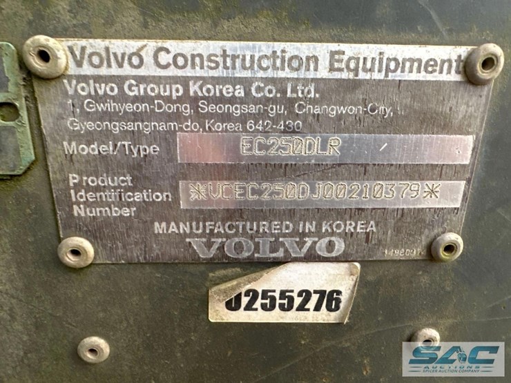 2014-volvo-ec250d-lr-image-8