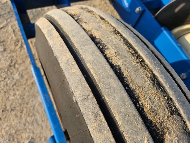 2021-kinze-3500-image-34