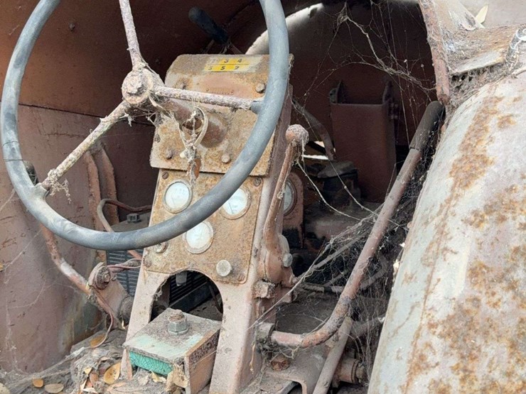 minneapolis-moline-lp-orchard-image-11