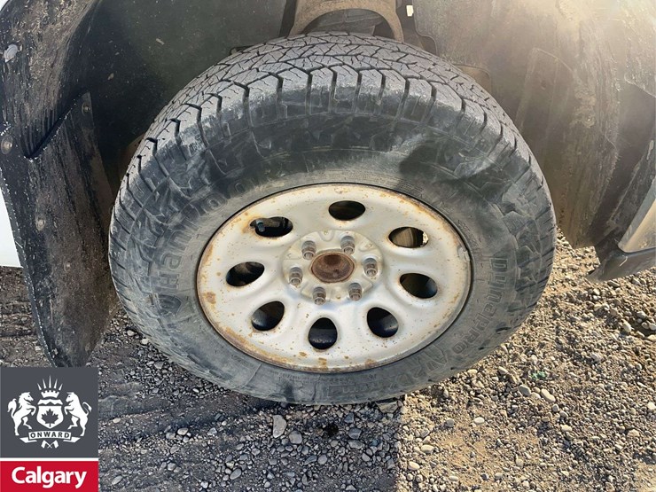 2010-gmc-sierra-1500-image-13